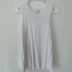 Women’s sleeveless top